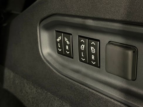 New 2026 Cadillac Vistiq Luxury AWD/4WD image 46