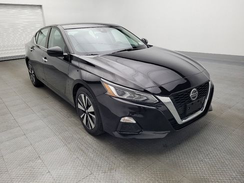 Used 2022 Nissan Altima 2.5 SV image 13