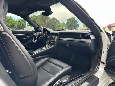 Used 2013 Porsche 911 Carrera S RWD image 36