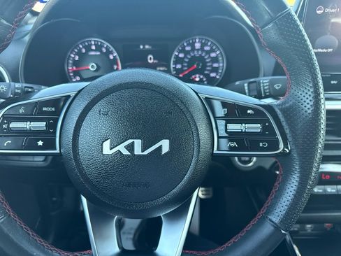 Used 2022 Kia Forte GT FWD image 20