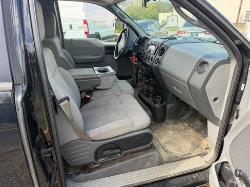 Used 2005 Ford F150 STX AWD/4WD image 8