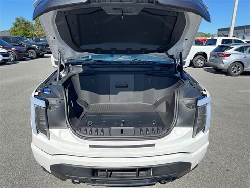 New 2025 Ford F150 Lightning Platinum image 19