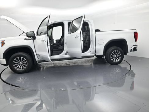 Used 2021 GMC Sierra 1500 AT4 w/ AT4 Premium Package AWD/4WD image 67