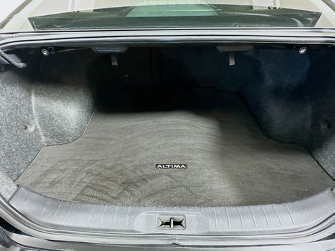 Used 2019 Nissan Altima 2.5 SR image 26