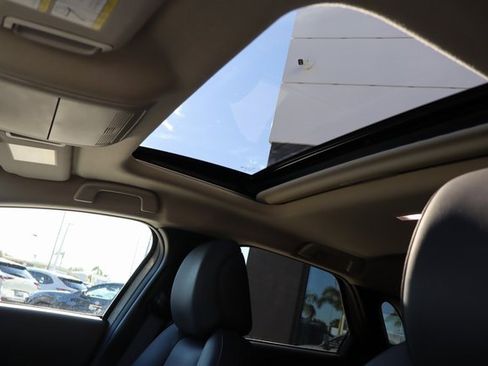 Used 2023 MAZDA CX-30 AWD 2.5 S w/ Premium Package image 41