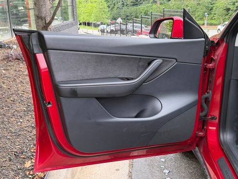 Used 2020 Tesla Model Y Performance AWD/4WD image 26