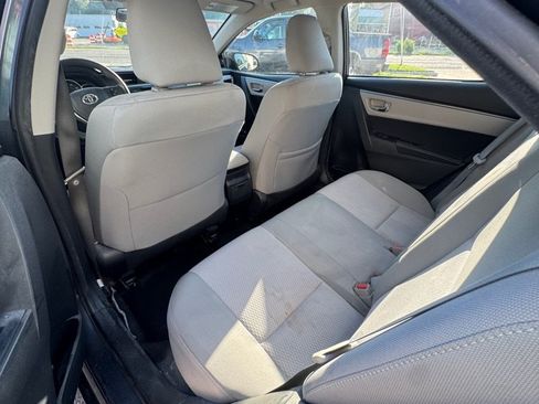 Used 2014 Toyota Corolla LE FWD image 6