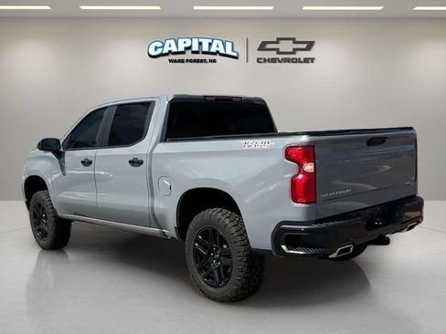 Used 2024 Chevrolet Silverado 1500 LT Trail Boss w/ Convenience Package II AWD/4WD image 3
