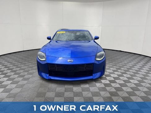 Used 2025 Nissan Z Performance w/ Floor Mat Package RWD image 2