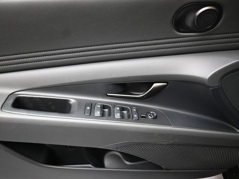 New 2026 Hyundai Elantra SEL Sport image 21