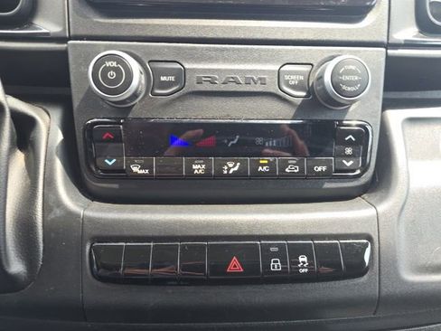 Used 2023 RAM ProMaster 2500 image 19