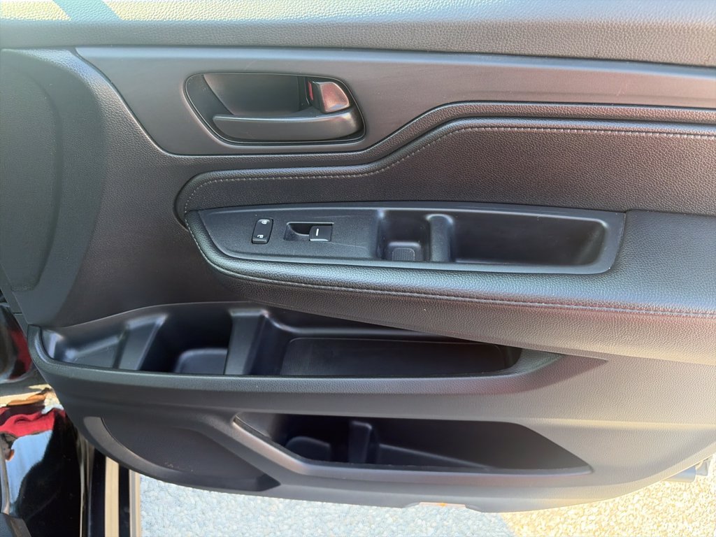 Used 2025 Honda Odyssey EX-L image 46