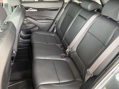 Used 2024 Kia Seltos EX FWD image 9