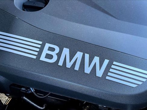 New 2026 BMW X5 xDrive50e image 16