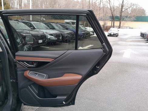 Used 2020 Subaru Outback Touring image 36