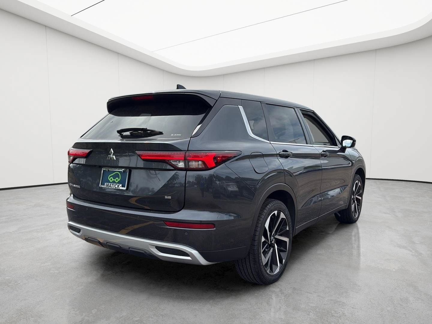 Used 2024 Mitsubishi Outlander SE AWD/4WD image 21