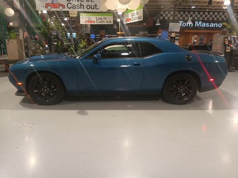 Used 2020 Dodge Challenger GT w/ Blacktop Package AWD/4WD image 16