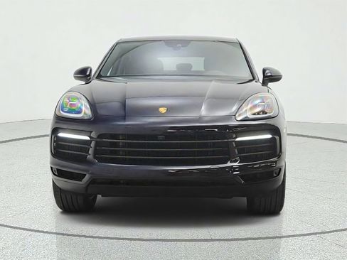 Used 2023 Porsche Cayenne Platinum Edition AWD/4WD image 2