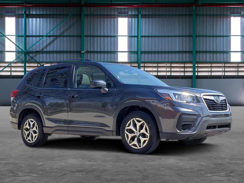 Used 2019 Subaru Forester Premium image 7
