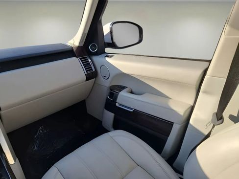 Used 2017 Land Rover Range Rover Supercharged image 27