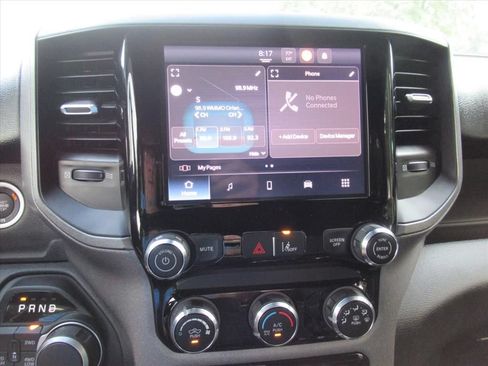 Used 2025 RAM 1500 Warlock AWD/4WD image 26
