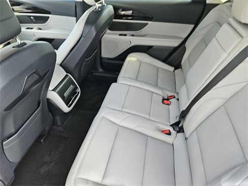 New 2026 Lincoln Nautilus Premier image 28