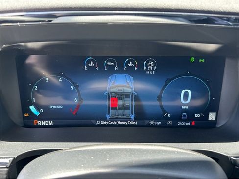 New 2025 Ford F150 Lariat w/ Equipment Group 501A Mid image 11