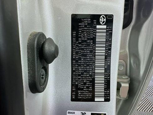 Certified 2024 Toyota Corolla LE FWD image 31