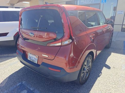 Used 2021 Kia Soul S image 6