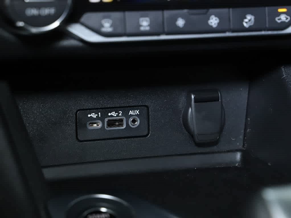 Used 2023 Nissan Sentra SV w/ All-Weather Package FWD image 26