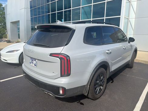Used 2024 Kia Telluride SX Prestige X-Pro AWD/4WD image 3