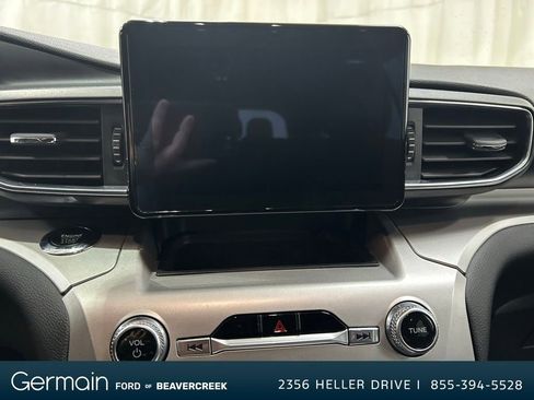 Used 2022 Ford Explorer XLT w/ Equipment Group 202A image 24