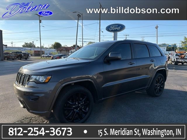 Used 2018 Jeep Grand Cherokee Altitude AWD/4WD image 1