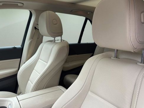 Used 2020 Mercedes-Benz GLE 350 4MATIC image 10