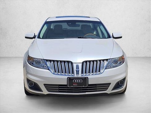 Used 2012 Lincoln MKS FWD image 2
