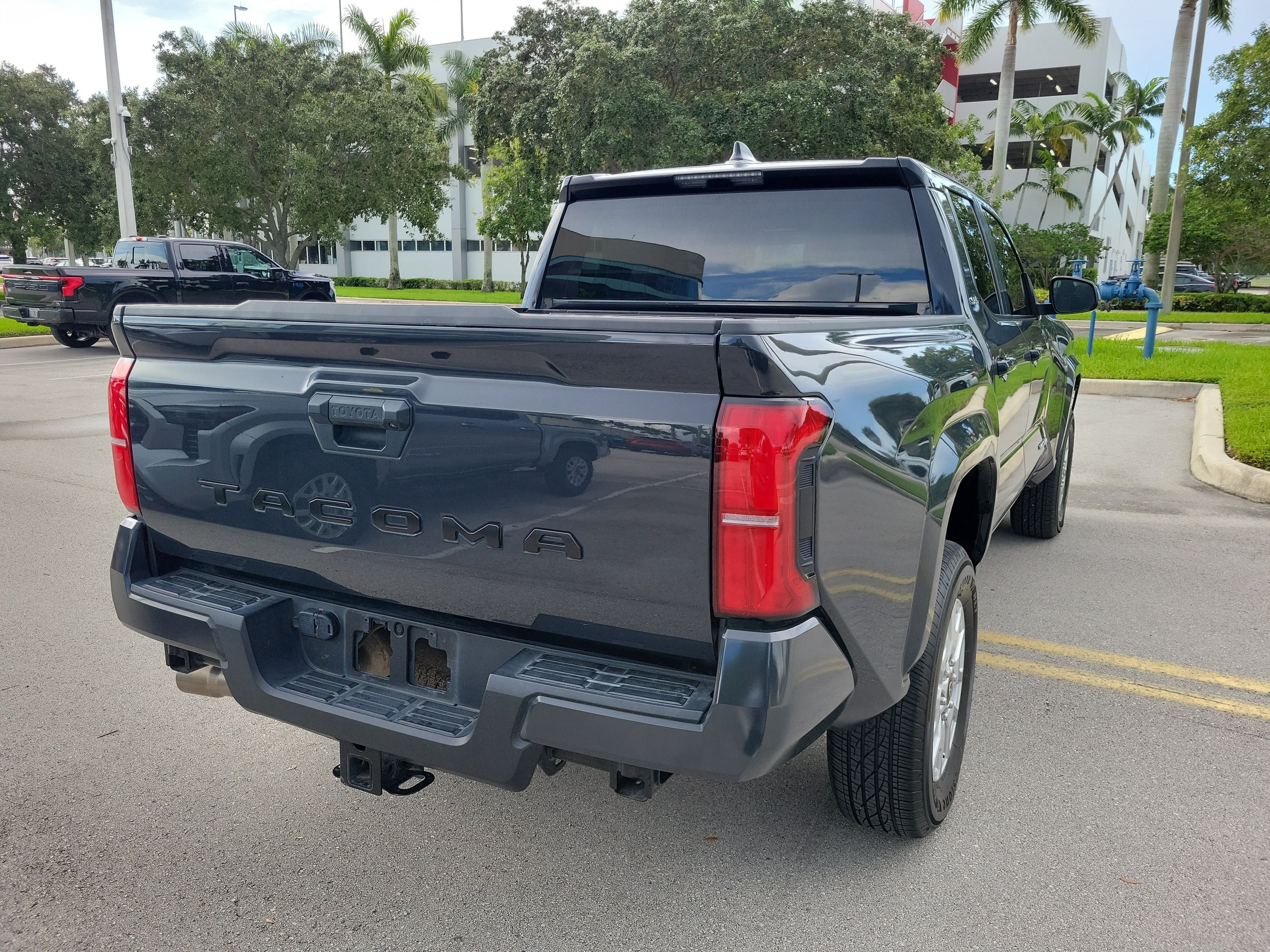 Certified 2025 Toyota Tacoma SR5 RWD image 7