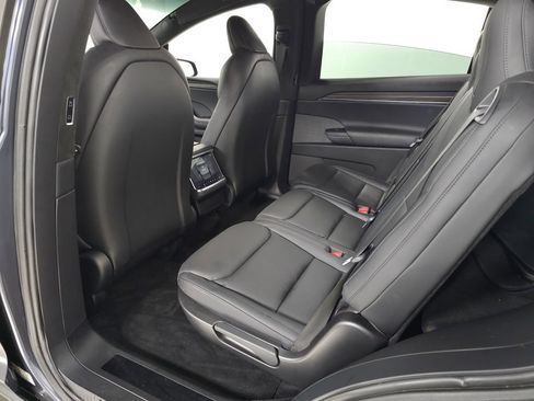 Used 2023 Tesla Model X AWD/4WD image 31