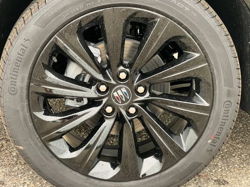 New 2026 Buick Envista Sport Touring w/ Convenience I Package FWD image 6