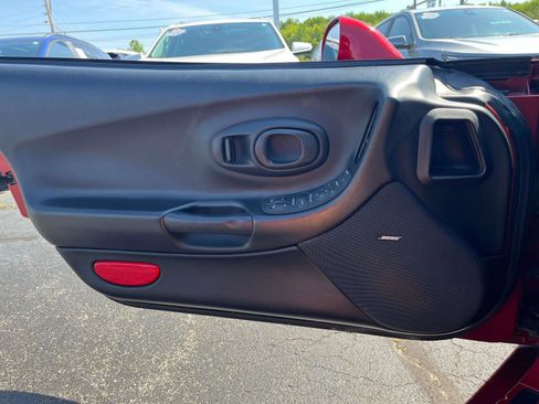 Used 1999 Chevrolet Corvette 2dr Convertible RWD w/ Memory Pkg image 12