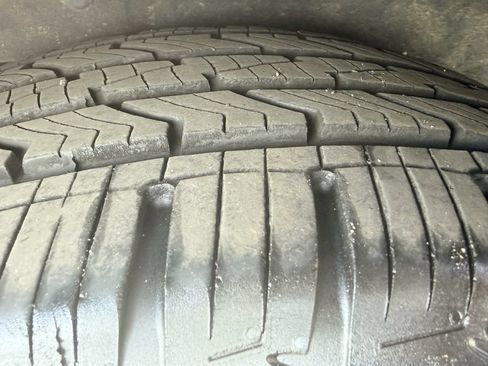 Used 2019 Honda Odyssey EX image 12