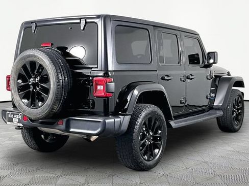 Used 2021 Jeep Wrangler Unlimited Sahara w/ Cold Weather Group AWD/4WD image 6