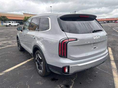Used 2023 Kia Telluride EX X-Line AWD/4WD image 7