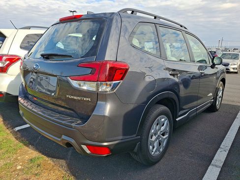 Certified 2023 Subaru Forester image 6