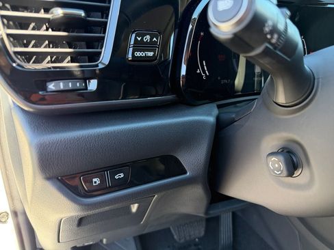 Used 2024 Lexus NX 350 AWD w/ Vision Package image 19