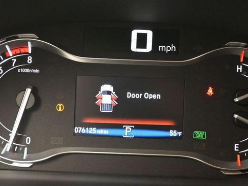 Used 2017 Honda Ridgeline Sport image 14