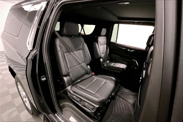 Used 2024 GMC Yukon XL Denali AWD/4WD image 26