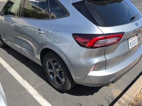 Used 2024 Ford Escape ST-Line image 5