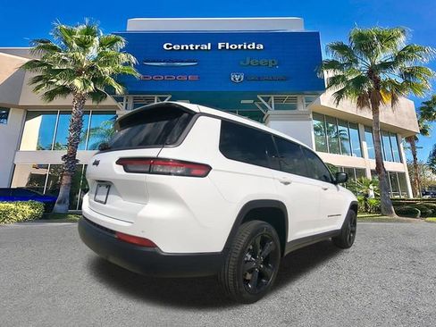 New 2026 Jeep Grand Cherokee L Limited w/ Limited Altitude Package image 5