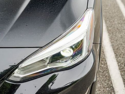 Used 2023 Subaru Crosstrek 2.5i Limited image 8