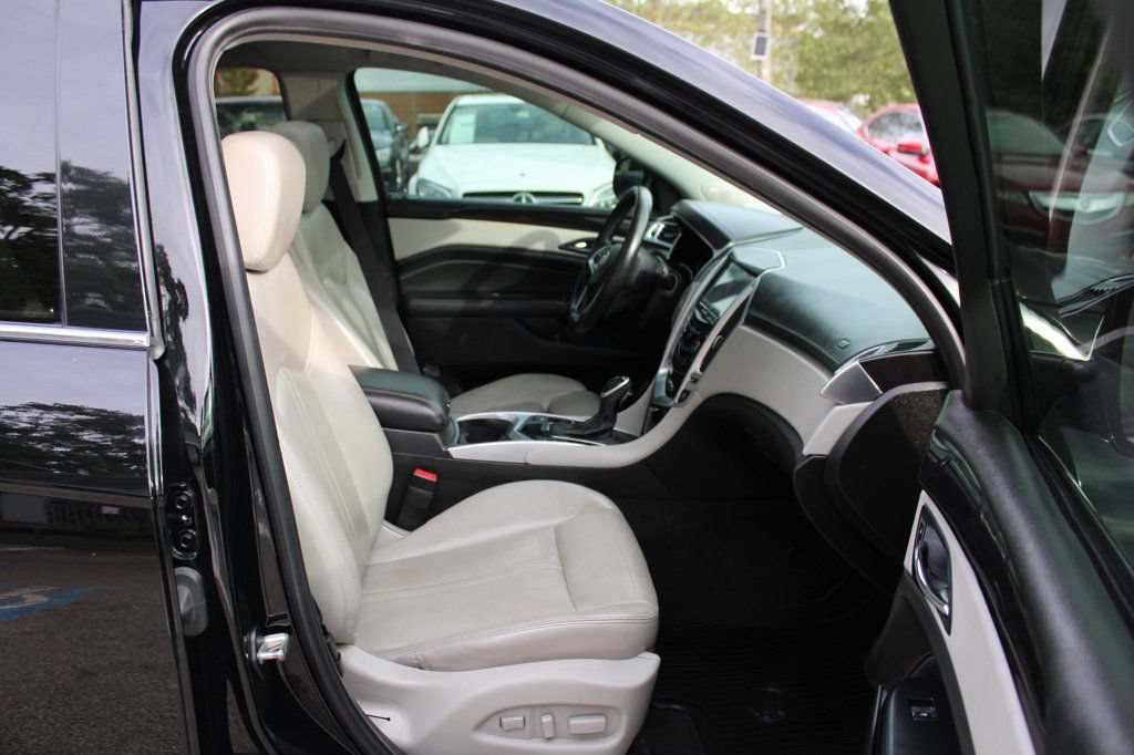 Used 2016 Cadillac SRX Luxury w/ Driver Awareness Package FWD image 34